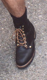 Tie boots
